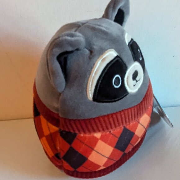 NWT 5" Rocky Raccoon Squishmallows Argyle Sweater Autumn Fall Halloween Plush - Picture 3 of 7